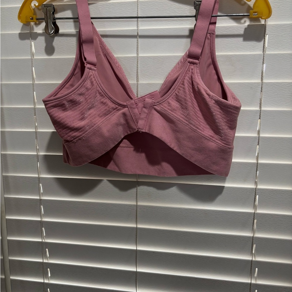Bali Dusty Rose Ribbed Bralette - Light Support - Picture 2 of 5